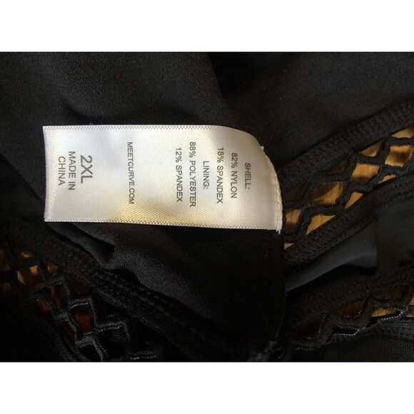 Meet Curve Swimsuit Sz 2XL Black Lattice V Neck Removable Pads NWT - Picture 5 of 5